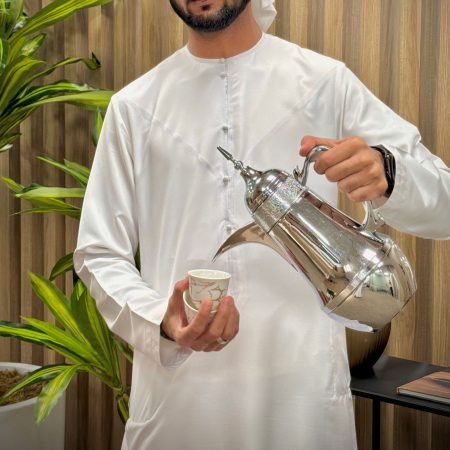 Arabic Coffee Service | Best Coffee Server Dubai | Book Now